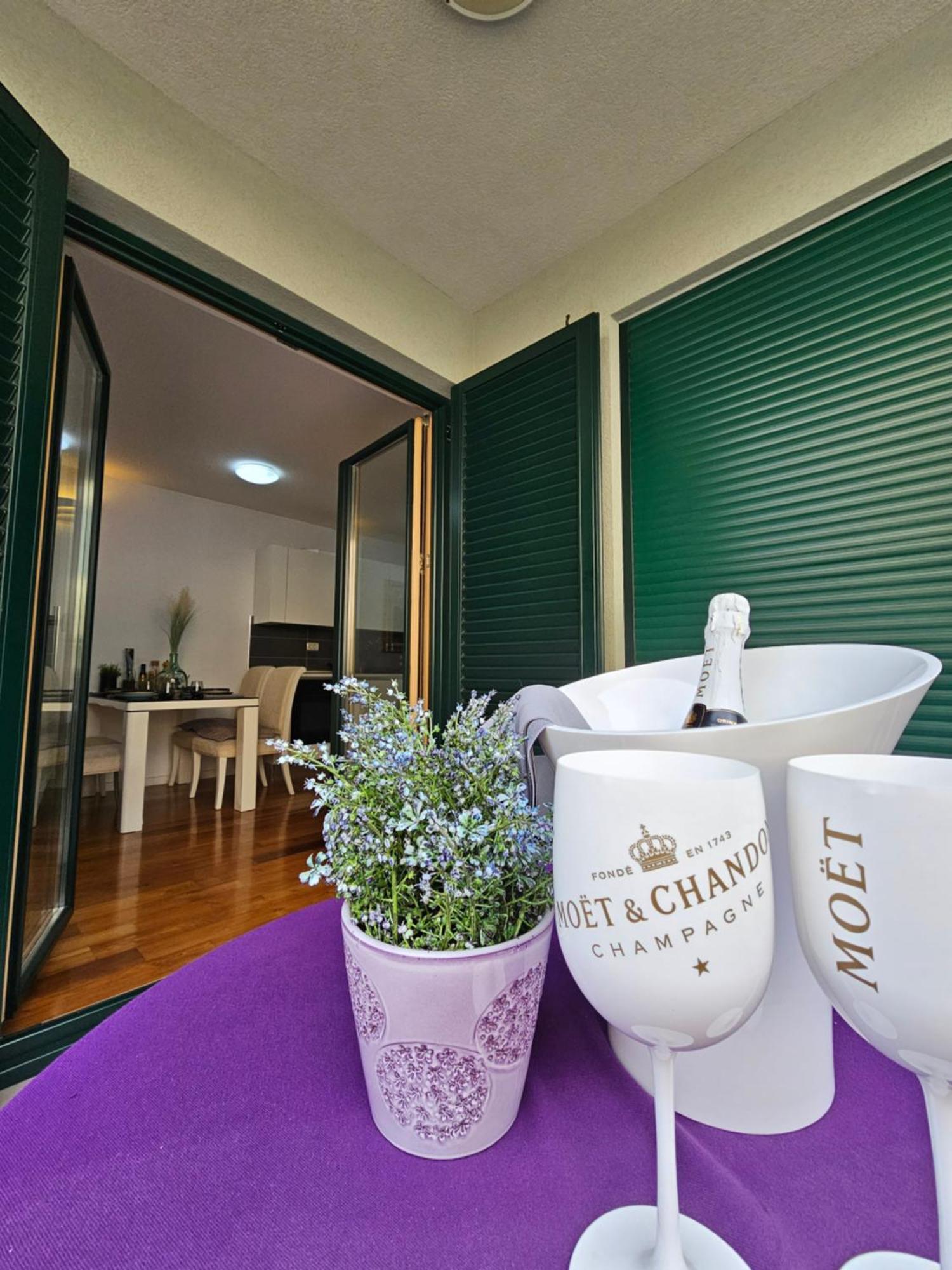 Sweet Suite Makarska Buitenkant foto